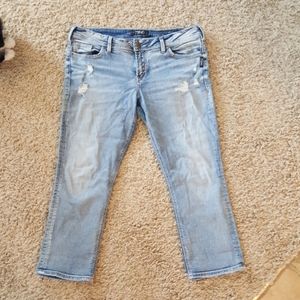 Silver Jeans Co. Distressed Elyse Capris